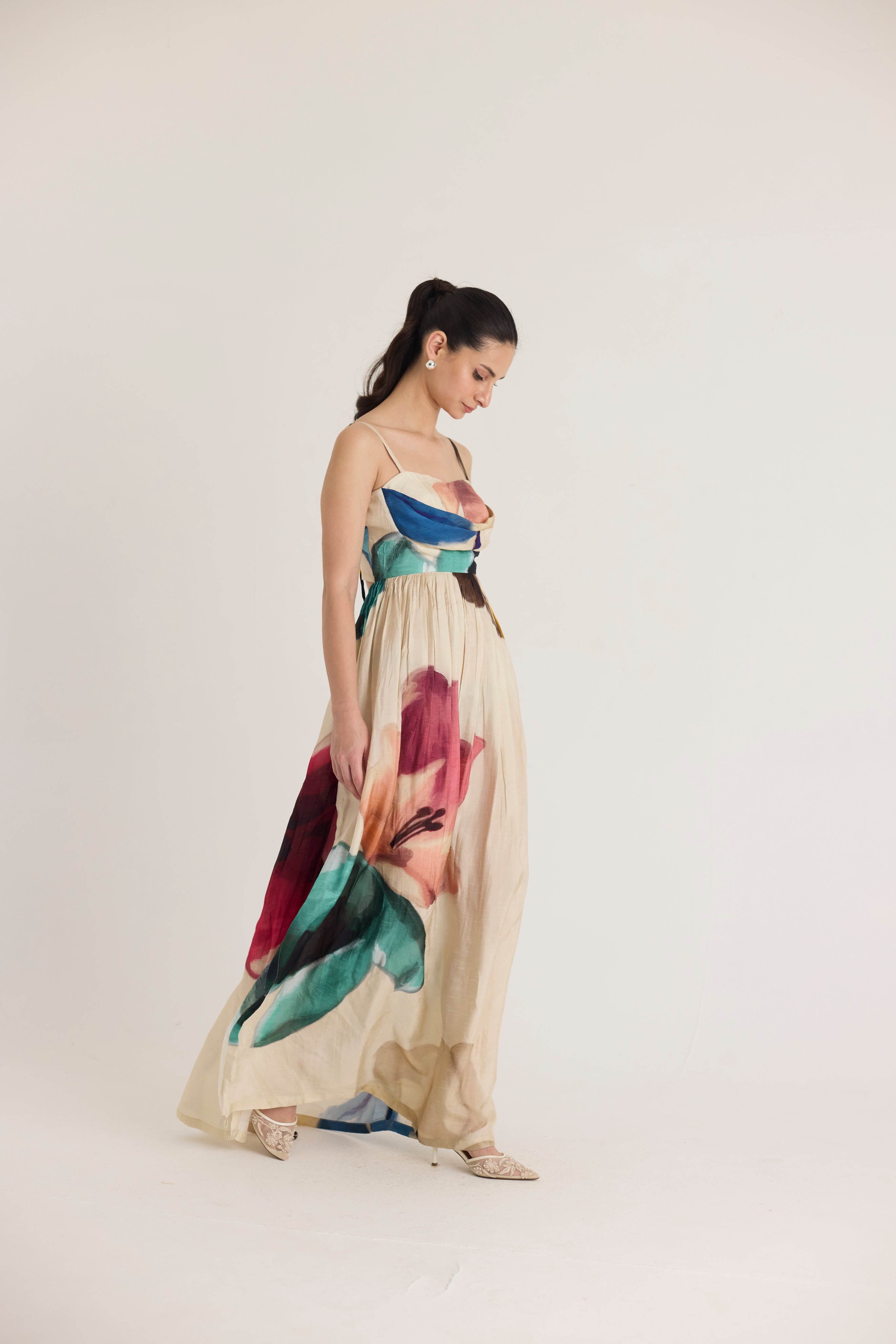 LILA BACKLESS DRESS