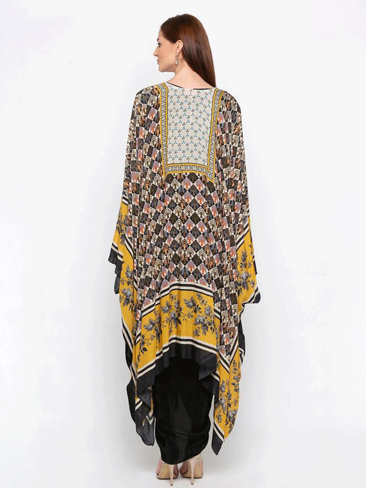 APPLIQUE DRESS