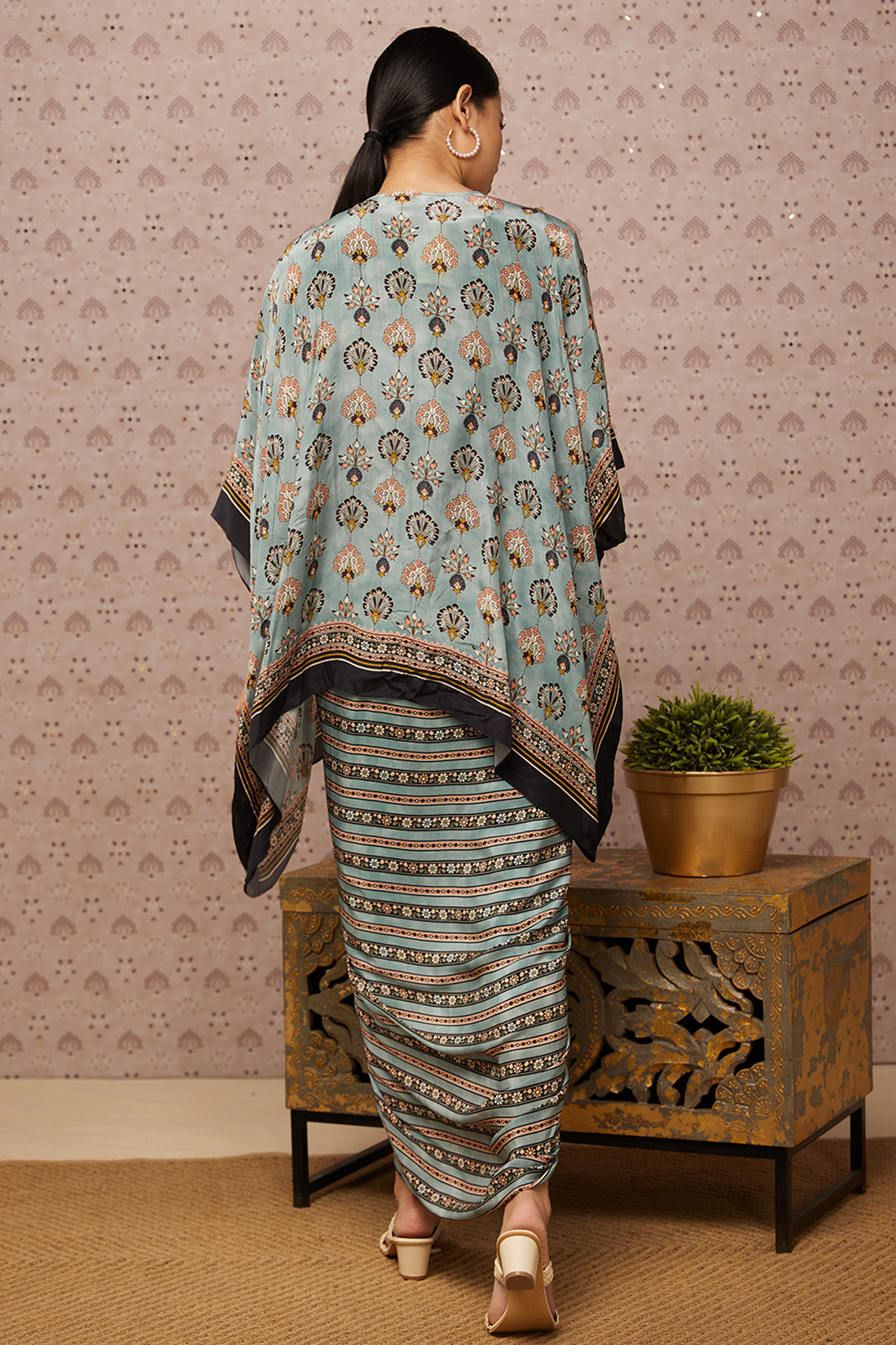 SAROUK EMBROIDERED CAPE