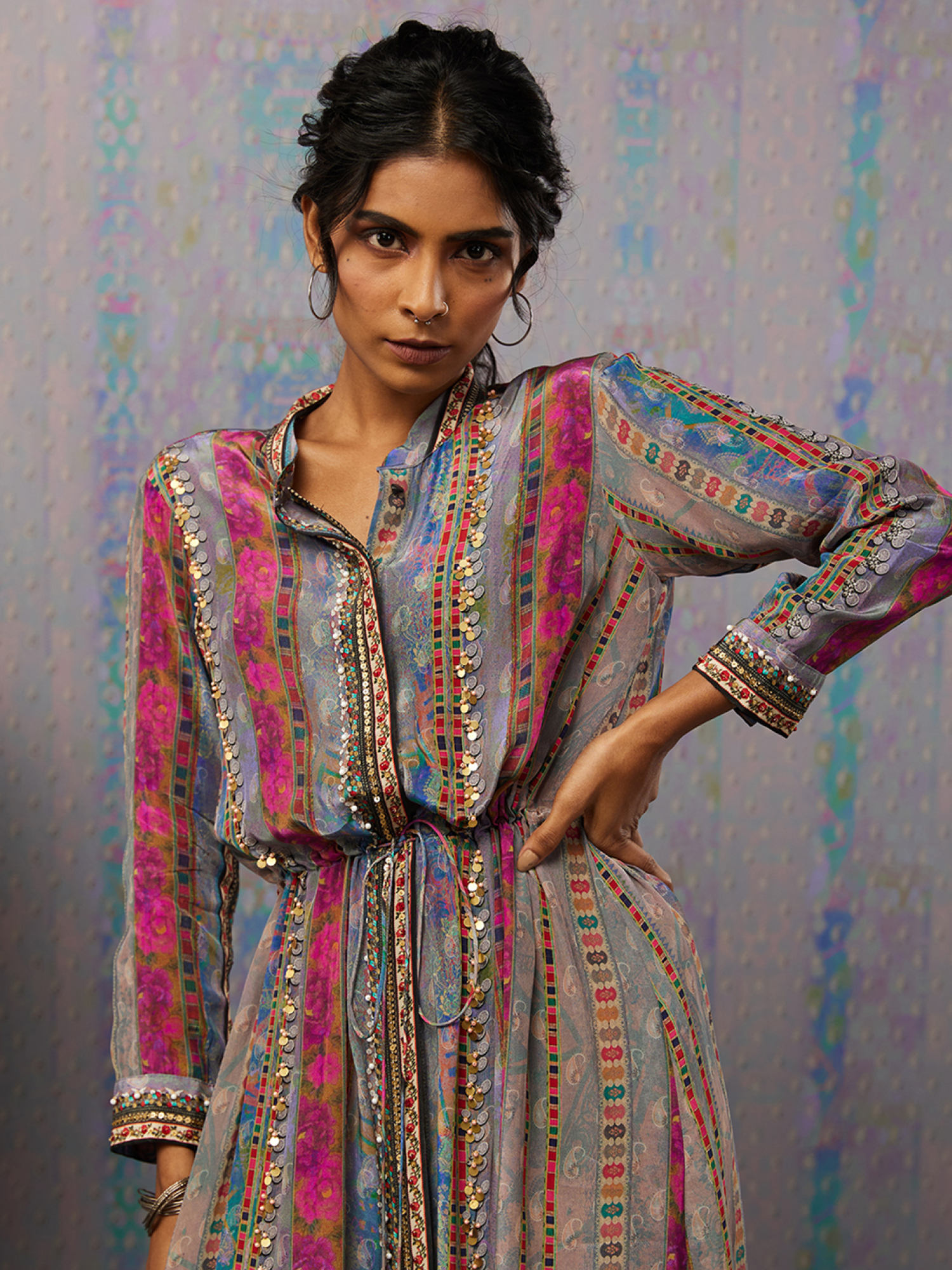 IKAYA EMBROIDERED DRESS WITH TIE-UP