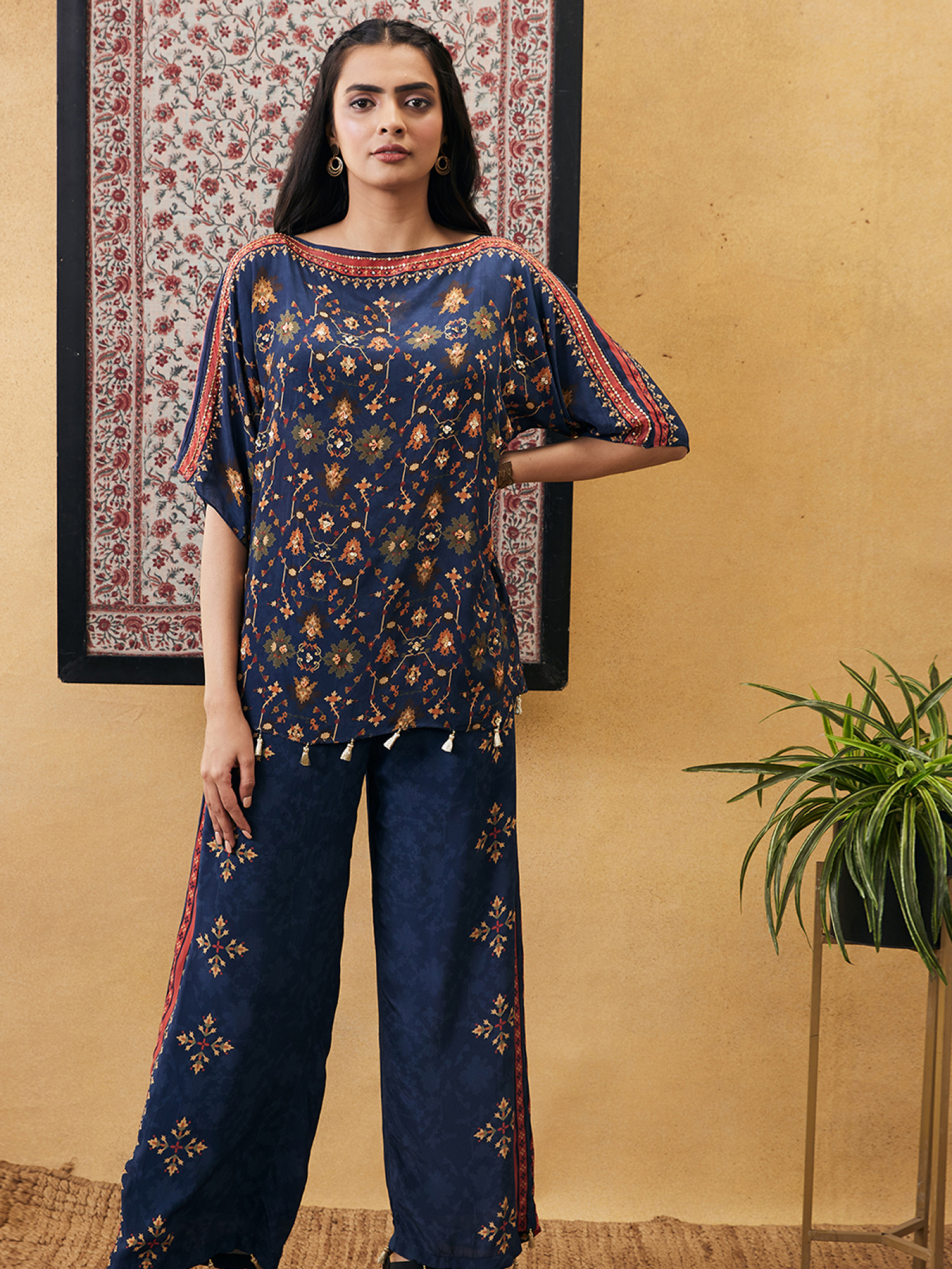ZAHRA EMBROIDERED SET