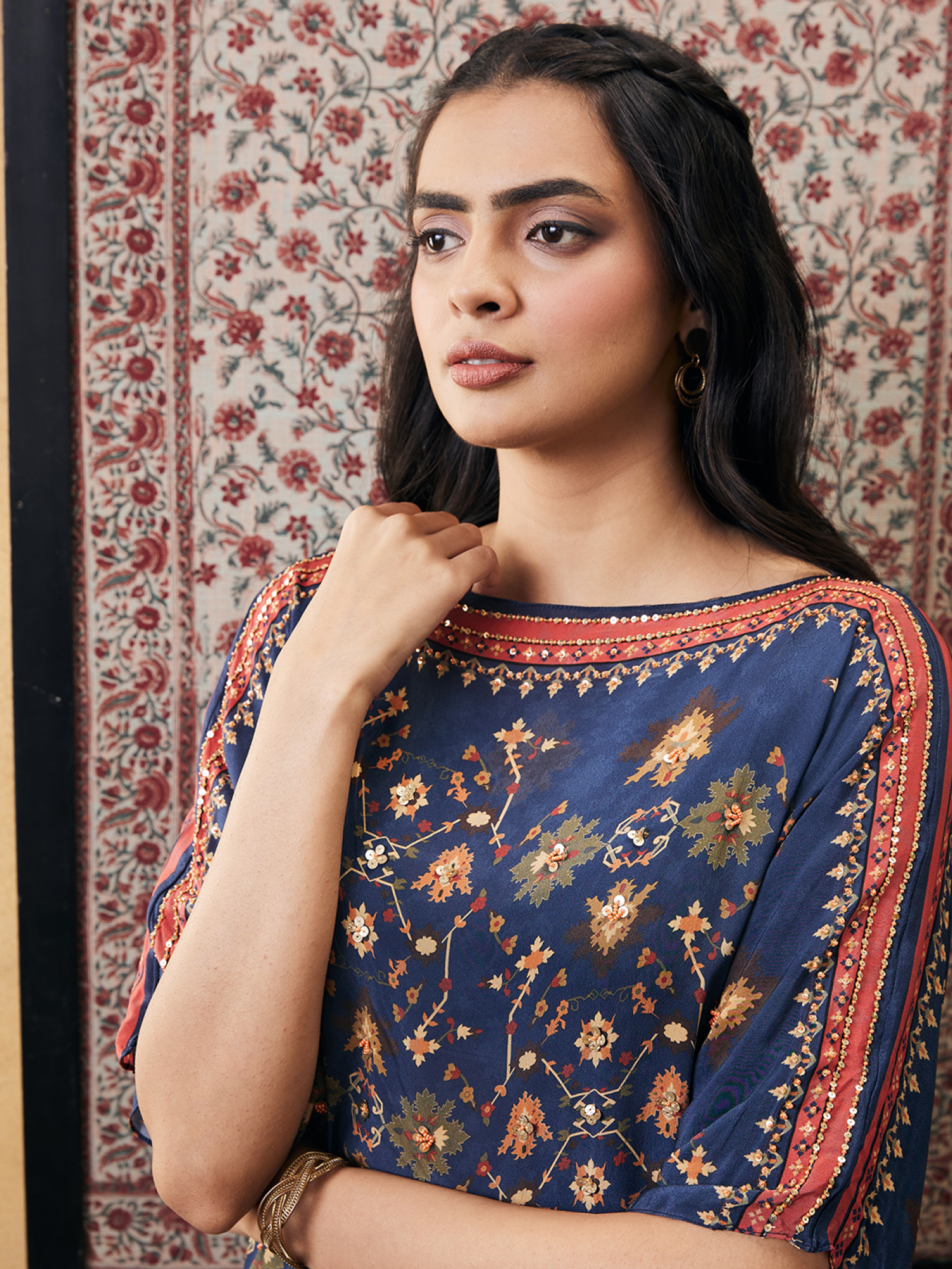 ZAHRA EMBROIDERED SET