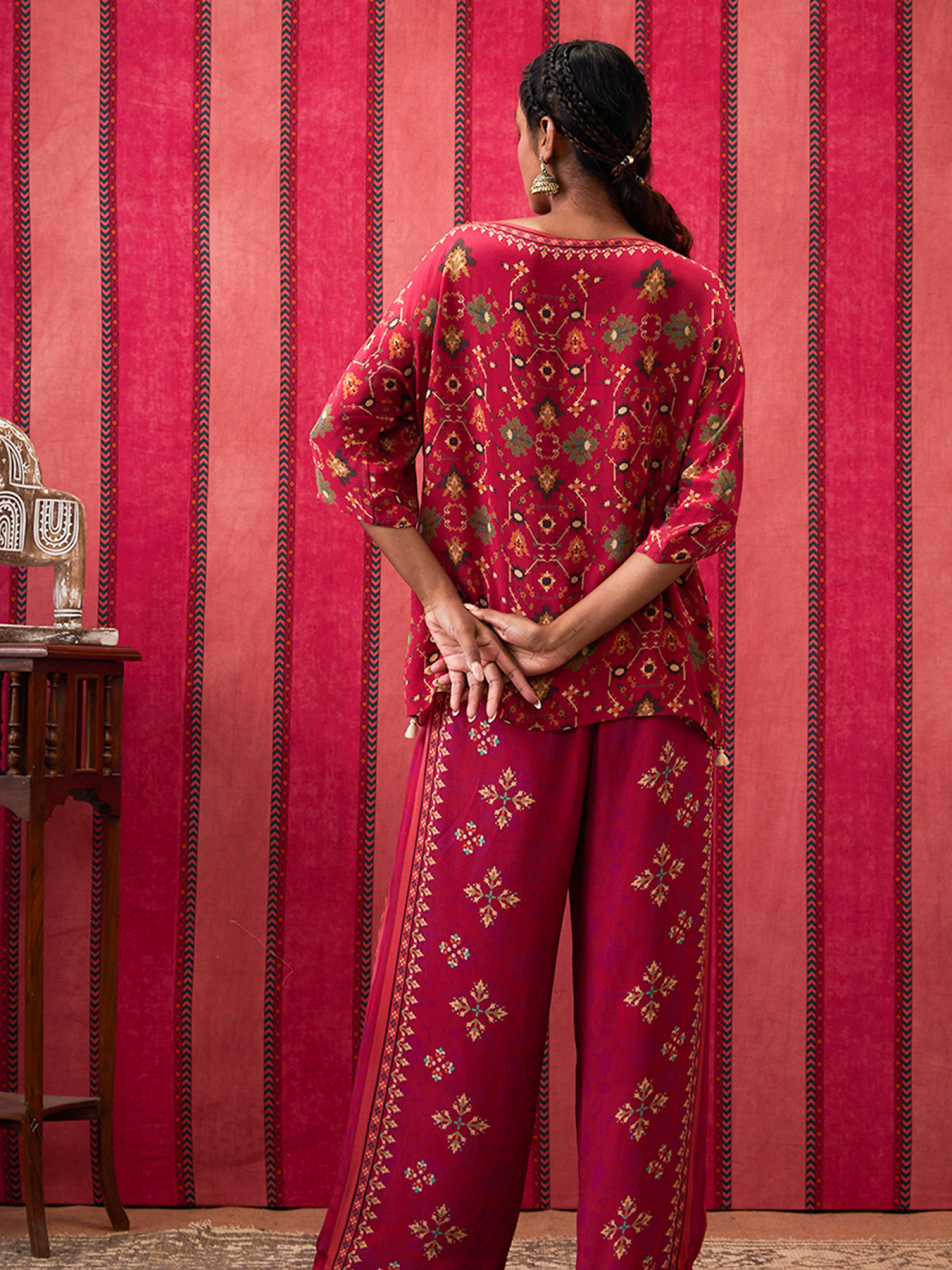 ZAHRA EMBROIDERED SET