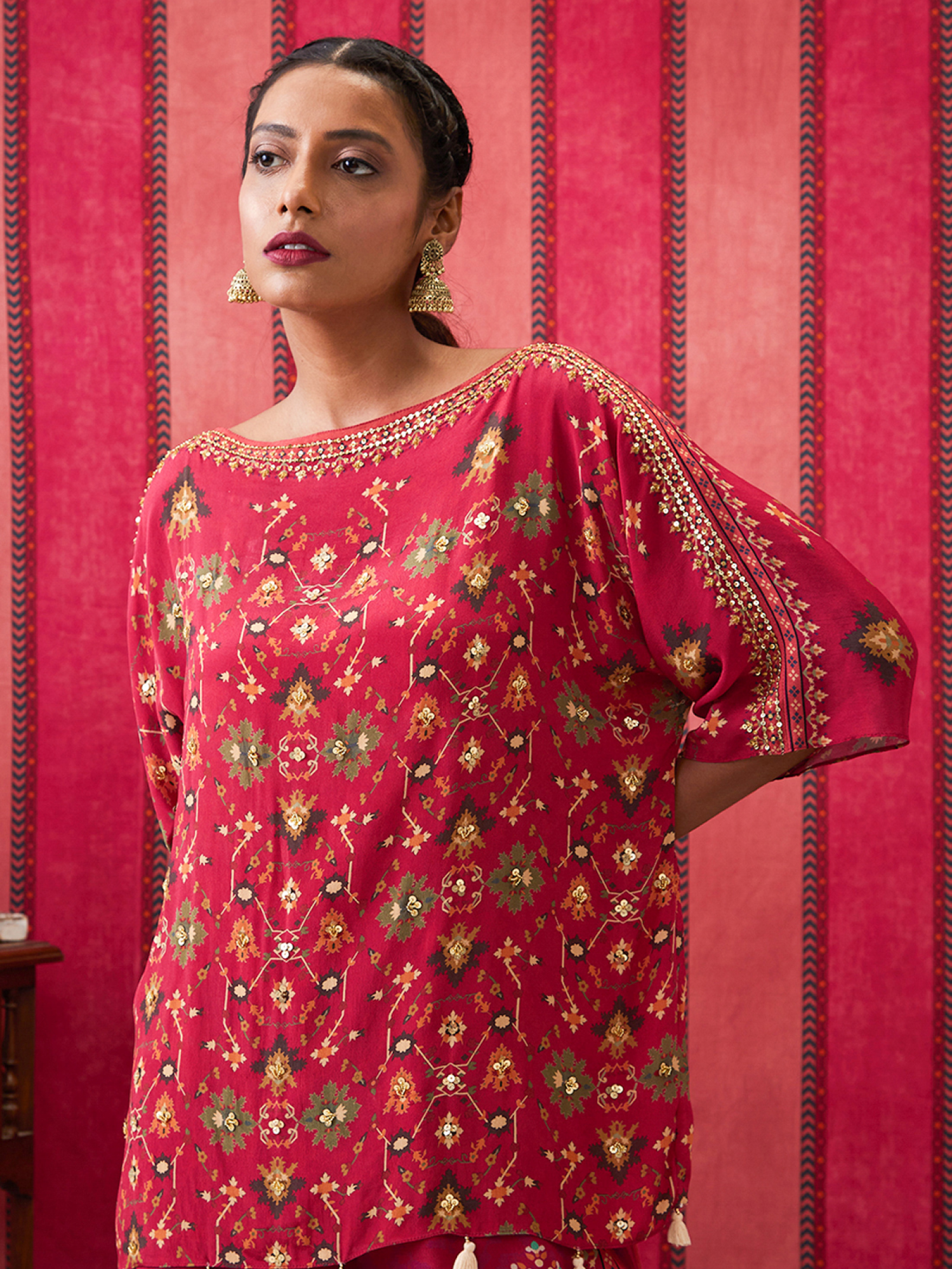 ZAHRA EMBROIDERED SET