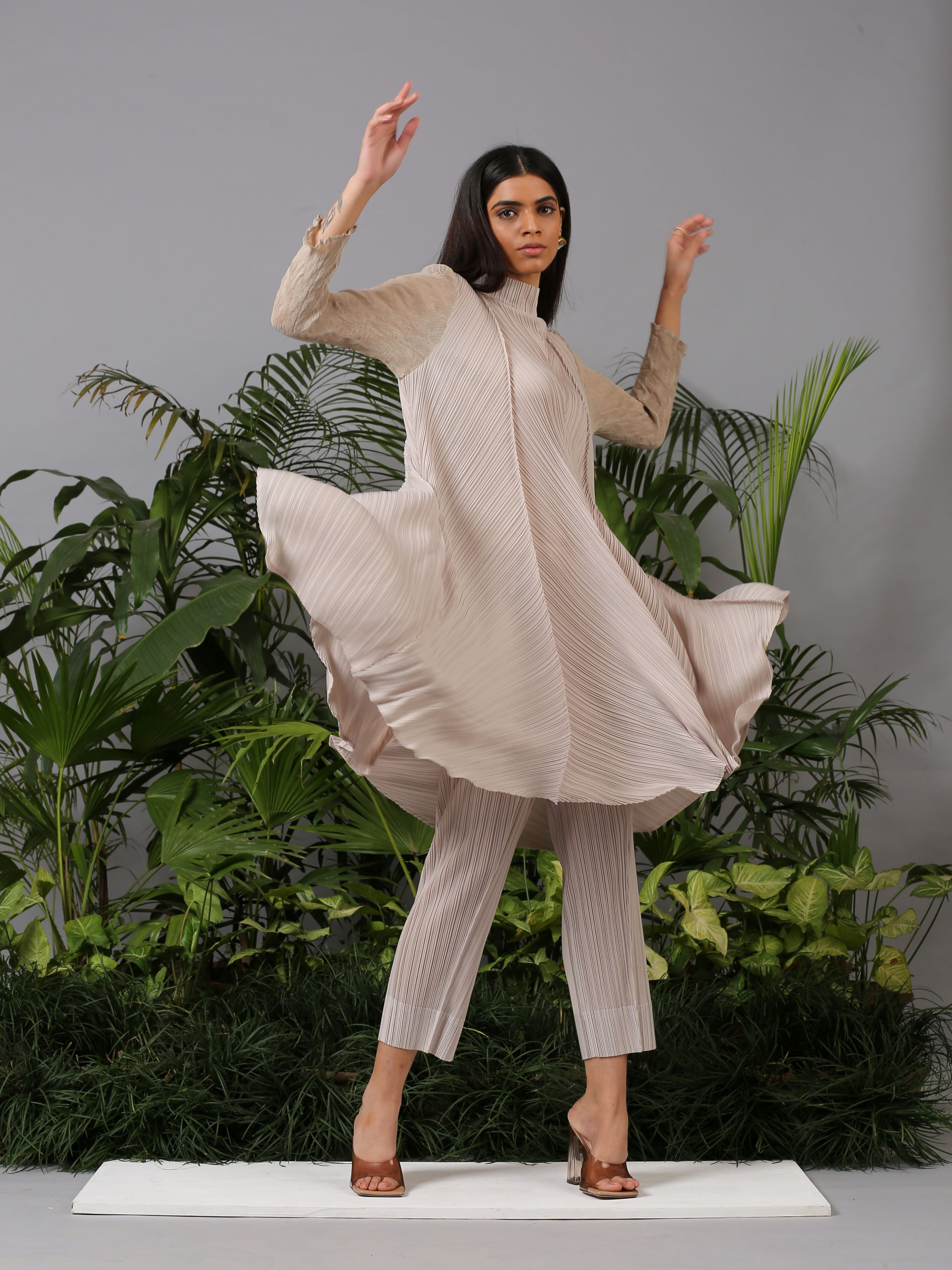 BEIGE CULOTTE PANT