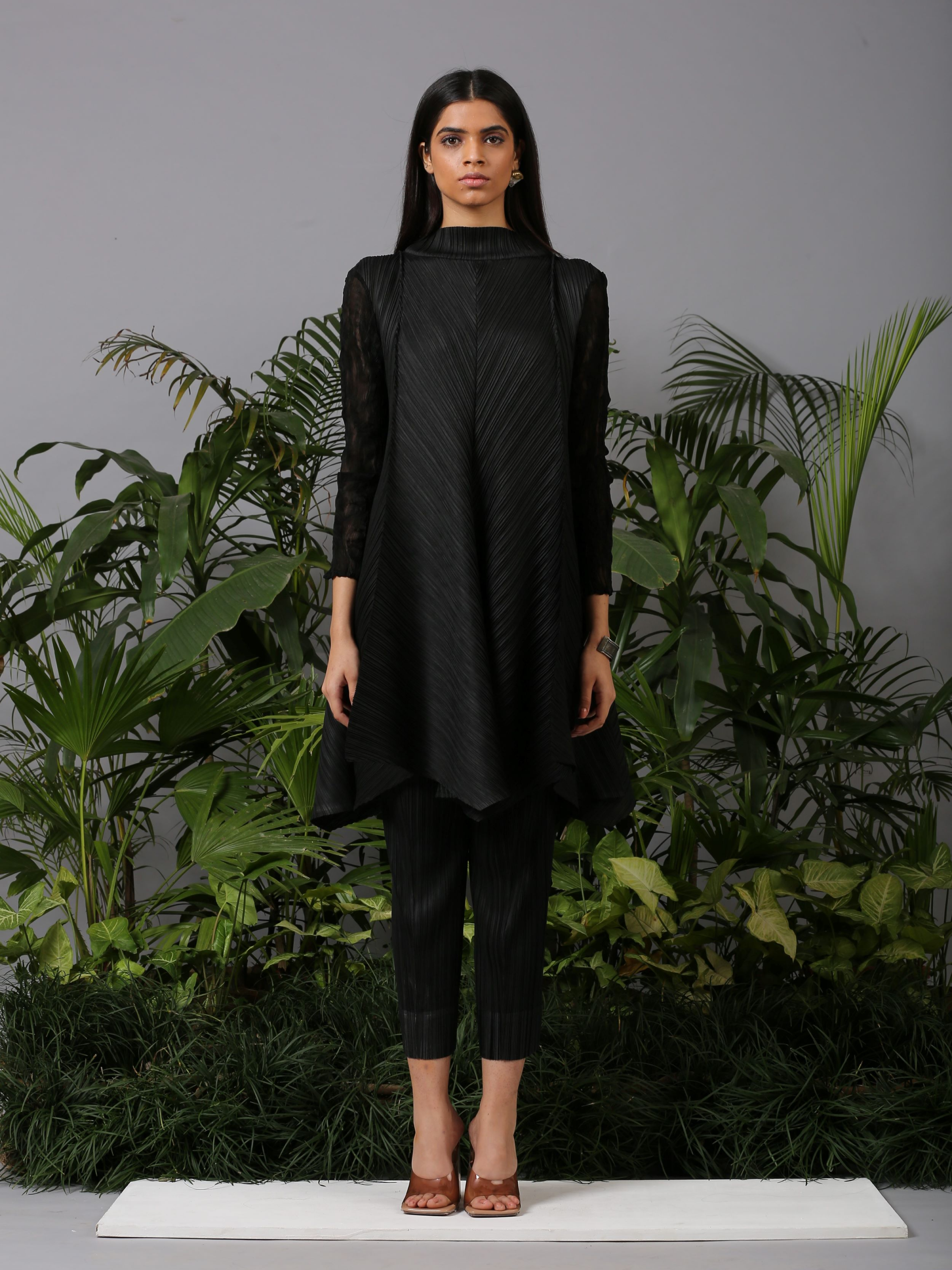 BLACK CULOTTE PANT